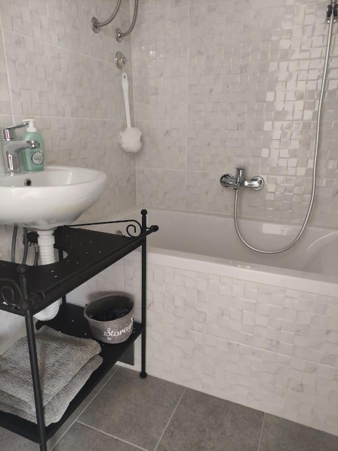 Apartman Ela 巴尼西卢卡 外观 照片